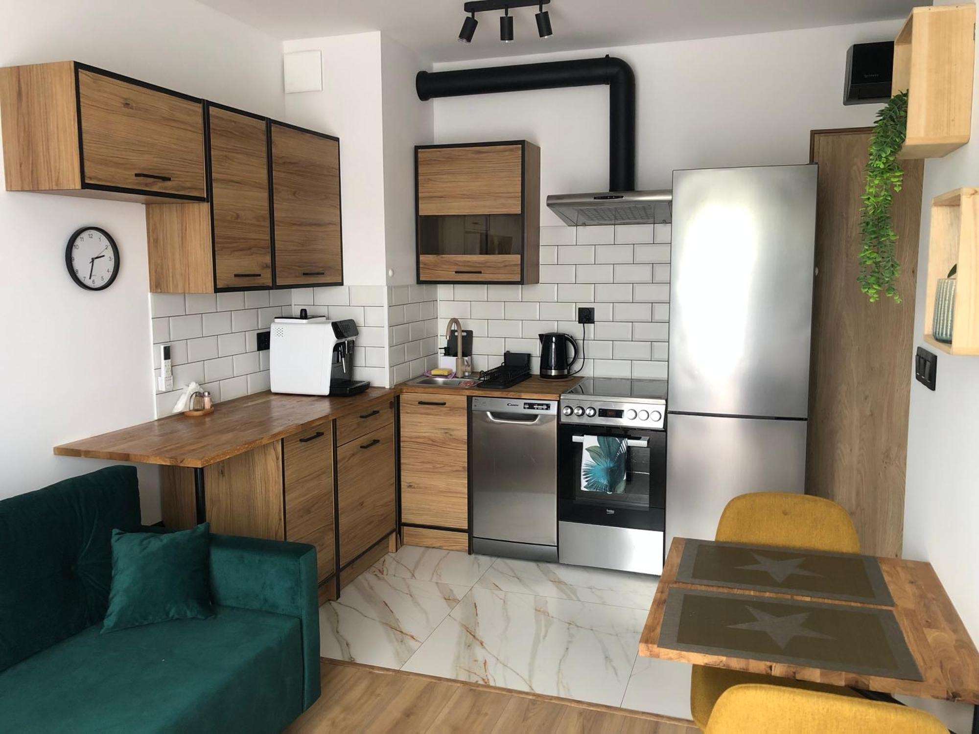 Apartament Lesny *